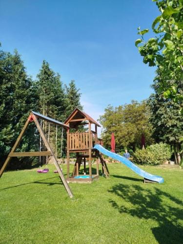 Cafe und Hotel Zum Grunen Baum Hotel in Thuringia, Germany
