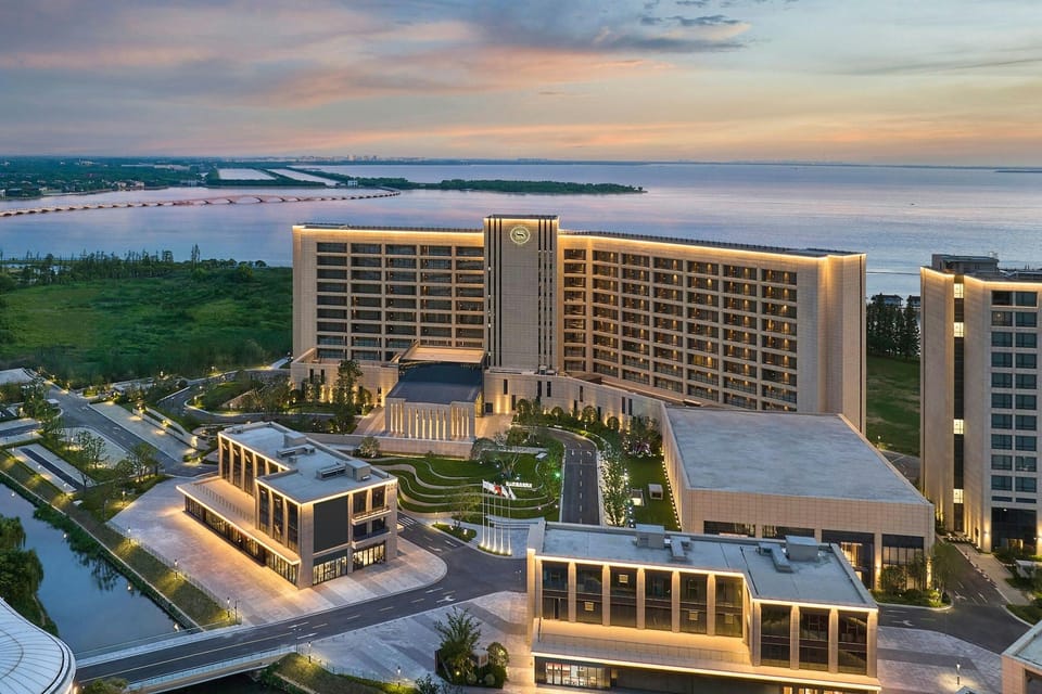 Sheraton Kunshan Dianshan Lake Hotel in Shanghai