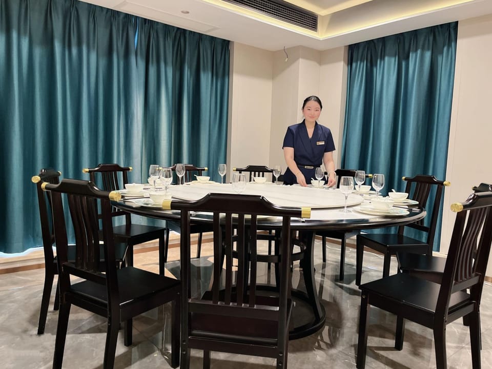 Manju Hotel - Ningbo South Business District Romon Universal City Branch Hotel in Zhejiang