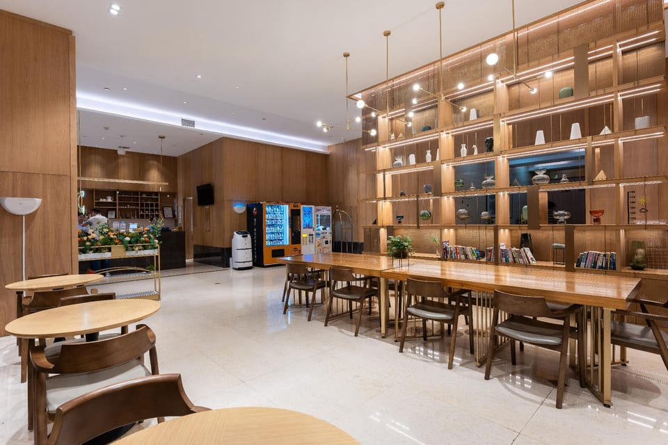 Manju Hotel - Ningbo South Business District Romon Universal City Branch Hotel in Zhejiang