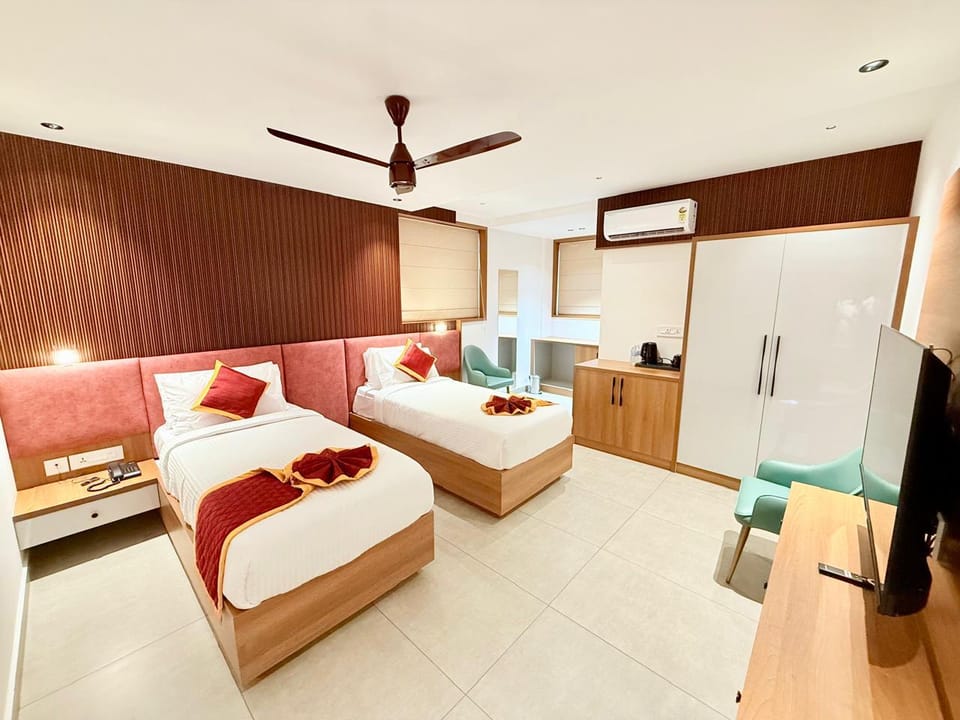 Denz Paradise Hotel in Kerala