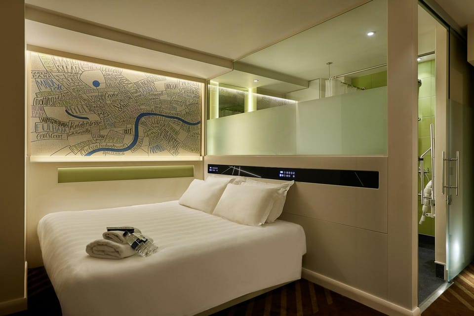Amenity (Guest room)