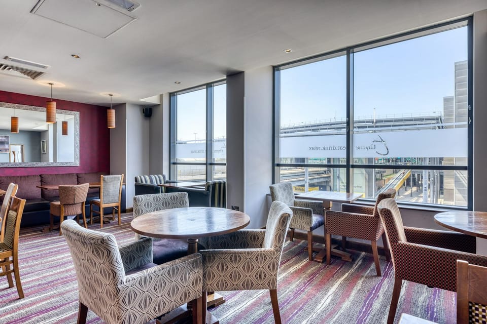 Premier Inn London Gatwick Airport (North Terminal) Hotel Hotel in Horley