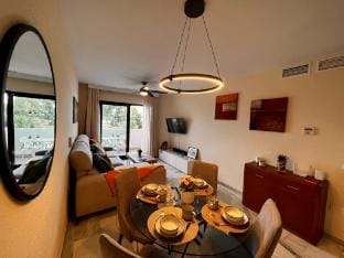 Crown Apartments with Sea View Hotel in Sitio de Calahonda