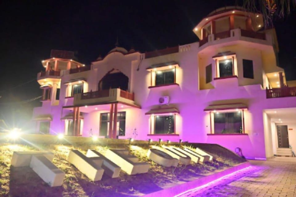 The Quila Camp & Resort Hotel in Rajasthan