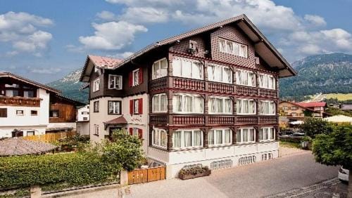 Gastehaus Maxheim Hotel in Oberstdorf