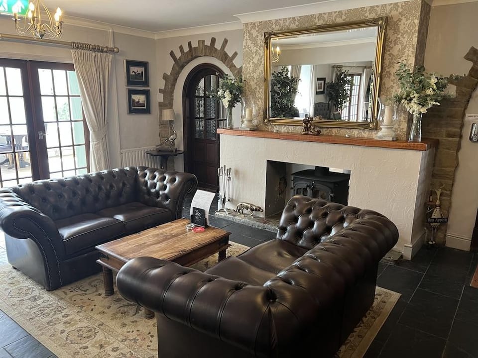 East Ayton Lodge Hotel, Scarborough Hotel in England