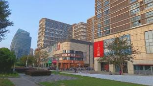 Cozy Duplex Loft Homestay with Bay Window (Huishan Scenic Area Branch) Hotel in Suzhou