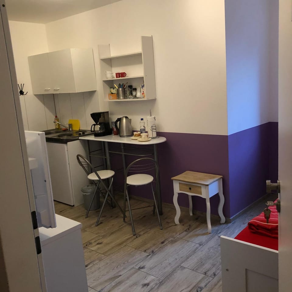 Fremdenzimmer Sas Hotel in Limburg (province)