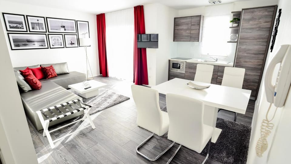 Sunset Deluxe Apartments Hotel in Zadar County