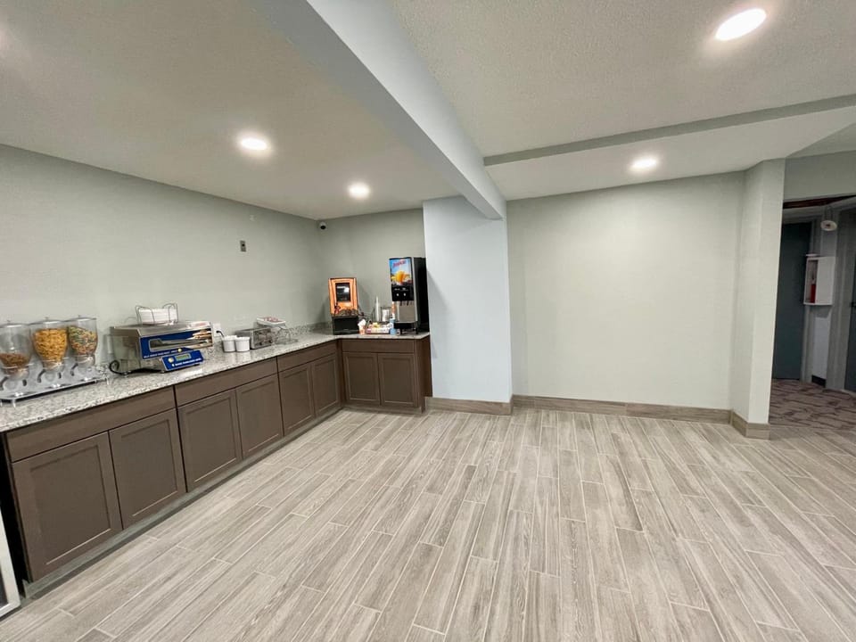 Lamoni inn & suites Hotel in Iowa