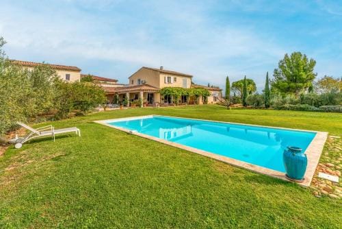 La Maison De Marie - Provence Hotel in Provence-Alpes-Côte d'Azur