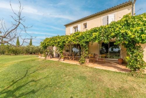 La Maison De Marie - Provence Hotel in Provence-Alpes-Côte d'Azur