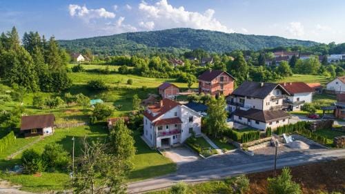 Breza Guesthouse Hotel in Lika-Senj County