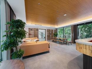 Wutong Xiyu Homestay (Hangzhou Tianzidi Scenic Area Branch) Hotel in Hangzhou
