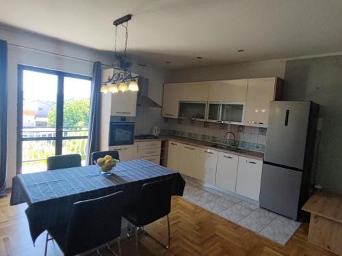 Apartments and pansion M&R Hotel in Šibenik-Knin County, Croatia