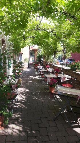 Wein-und Gasthof Zipf Hotel in Hesse