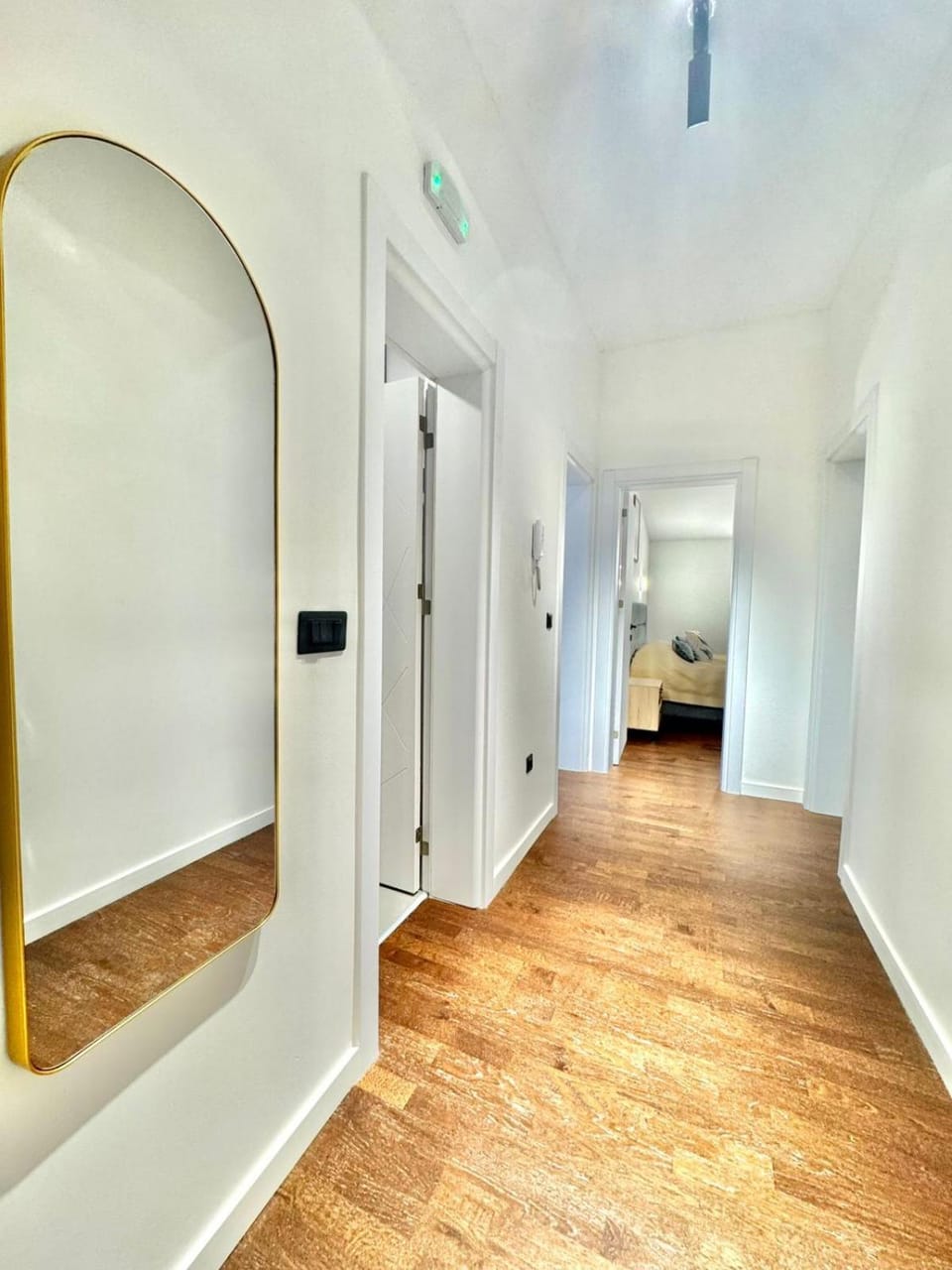 Sunny Bay Apartments Hotel in Budva