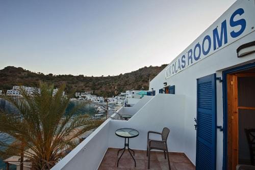Nikolas Rooms Hotel in Crete