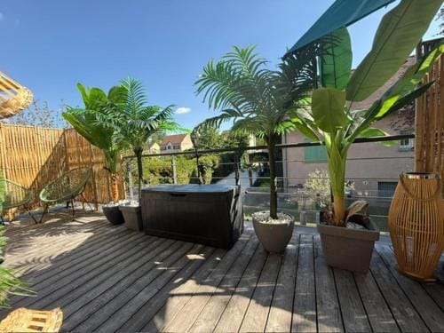 Lodge de la Jungle avec Spa Hotel in Île-de-France