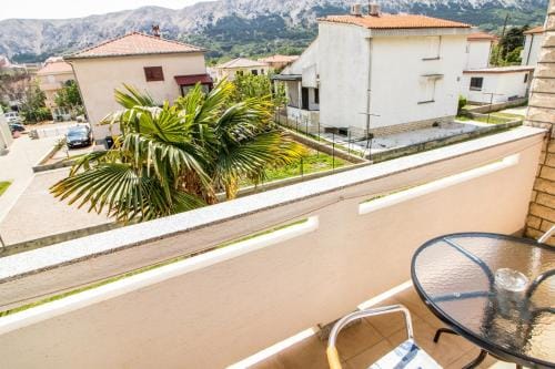 Rooms & Apartment Albina Hotel in Lika-Senj County