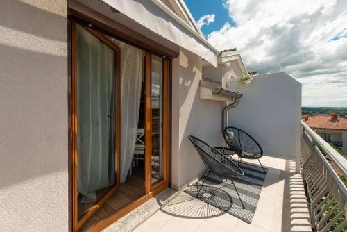 Guest house DaLi Hotel in Cademia ulica