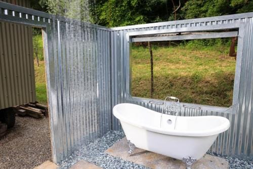 Tiny House at Villa Ariola Lodge in Province of Massa and Carrara