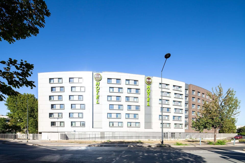 B&B HOTEL Saint-Denis Porte de Paris Hotel in Saint-Denis, France