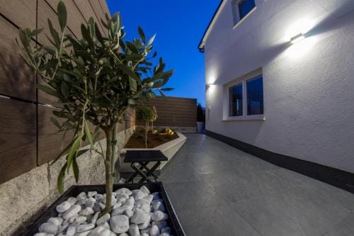 Apartment L Hotel in Cademia ulica