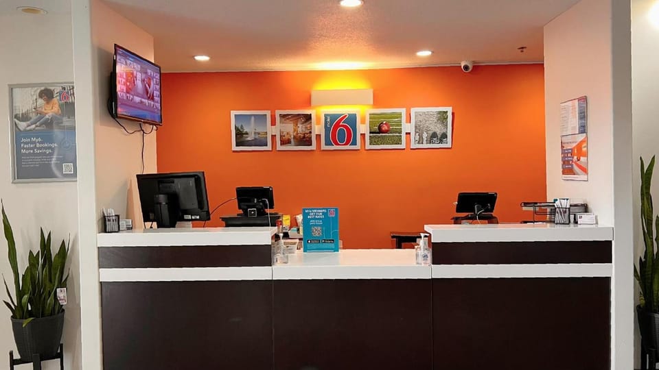 Motel 6 Regina, SK Hotel in Regina