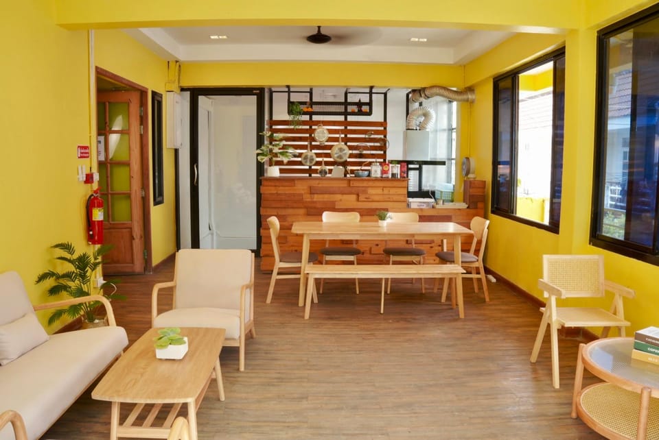 Bed & Beach Hostel Karon Hostel in Phuket