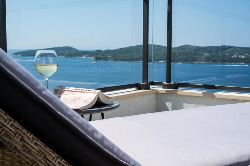 Apartmani D & J with Heated Pool & Stunning Sea View Hotel in Dubrovnik-Neretva County