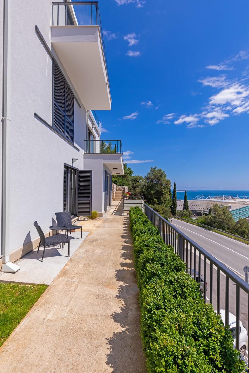 Apartmani D & J with Heated Pool & Stunning Sea View Hotel in Dubrovnik-Neretva County