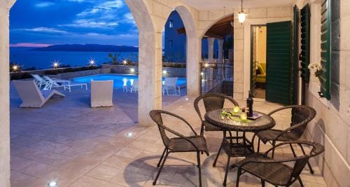 Ferienhauser in Makarska Hotel in Makarska