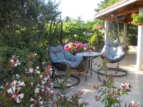 HOLIDAY ROOM - THE VIEW Hotel in Novi Vinodolski