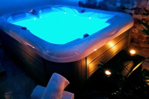 HOLIDAY ROOM - THE VIEW Hotel in Novi Vinodolski