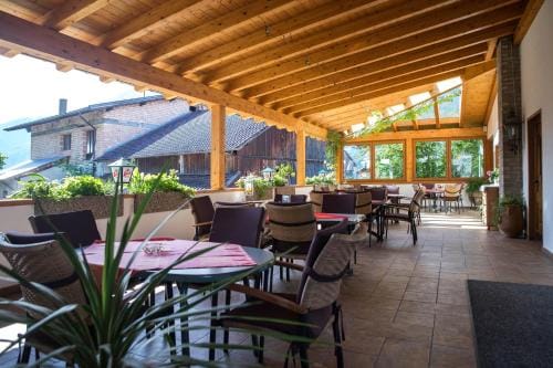 Gasthof Pension Traube Inn in Tyrol
