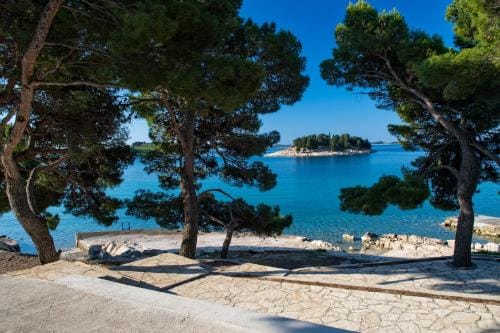 Kozarica Apartments Hotel in Biograd na Moru