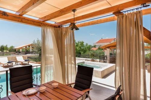 Villa Hirundo Rustica Hotel in Šibenik-Knin County, Croatia