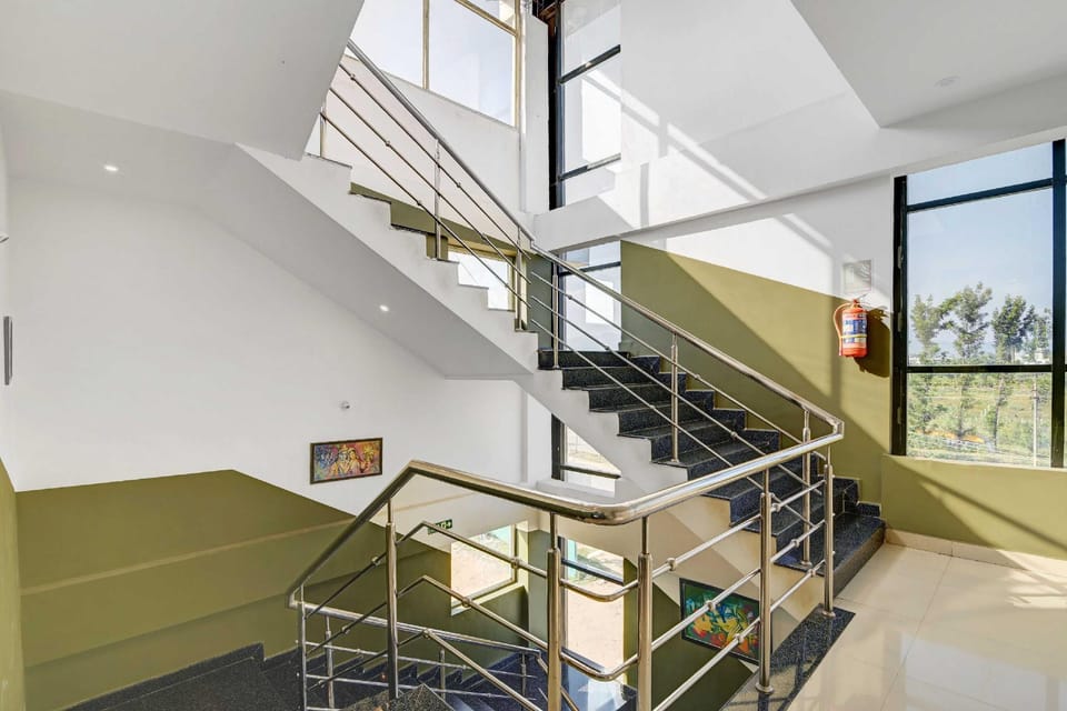 Townhouse Chikmangaluru Near Railway Station Hotel in Chikmagalur