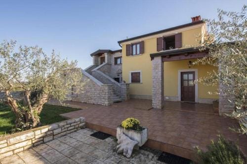Appartment Arrburoni Hotel in Istria County
