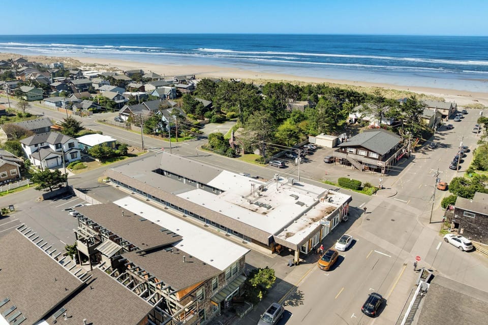 The Spinn Hotel in Manzanita