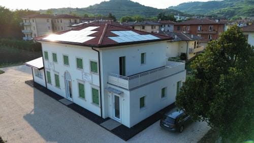 Villa Le Meridiane - apt with kitchen and terrace Hotel in Veneto