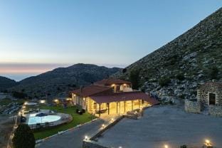 Villa Pasiphae - With Private Heated Pool Hotel in Crete