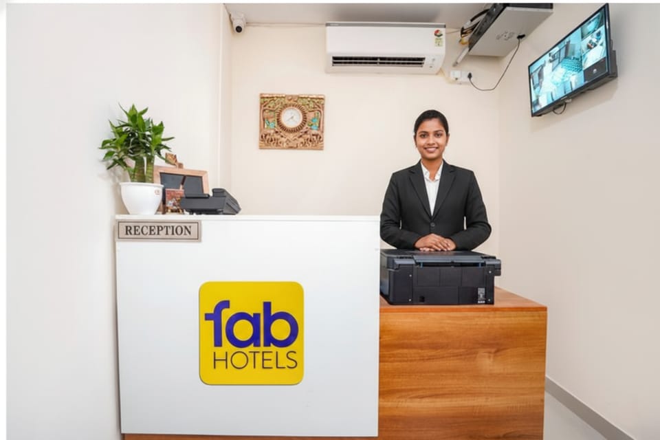 FabHotel Paramhans Guest House - Sant Ravidas Ghat Hotel in Varanasi