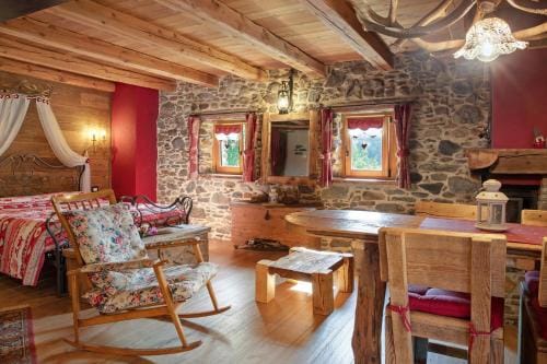 Camera Deluxe - Cuore Selvatico Hotel in Province of Brescia