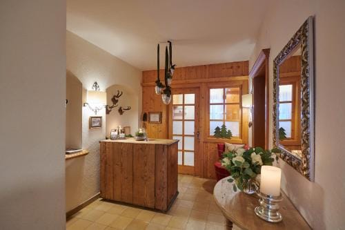 Hotel Garni Schneider Hotel in Lech