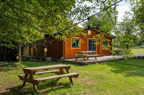 Rushbrook Log Cabin with sauna Lodge in Westmeath, Co. Westmeath, Ireland