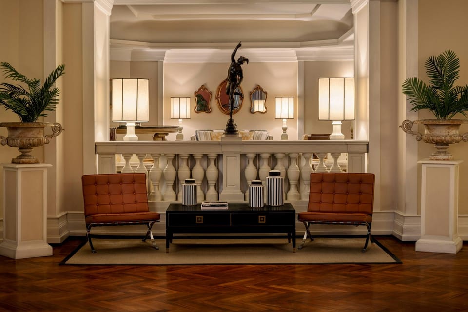 Starhotels Terminus Hotel in Naples