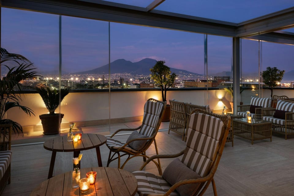 Starhotels Terminus Hotel in Naples